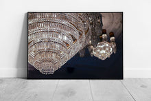 Carica immagine nel visualizzatore della galleria, Vintage Art Deco 1920&#39;s Style Elegant Chandelier Elegant Crystal Drops Interior Wall Art Print on Paper Framed Picture print
